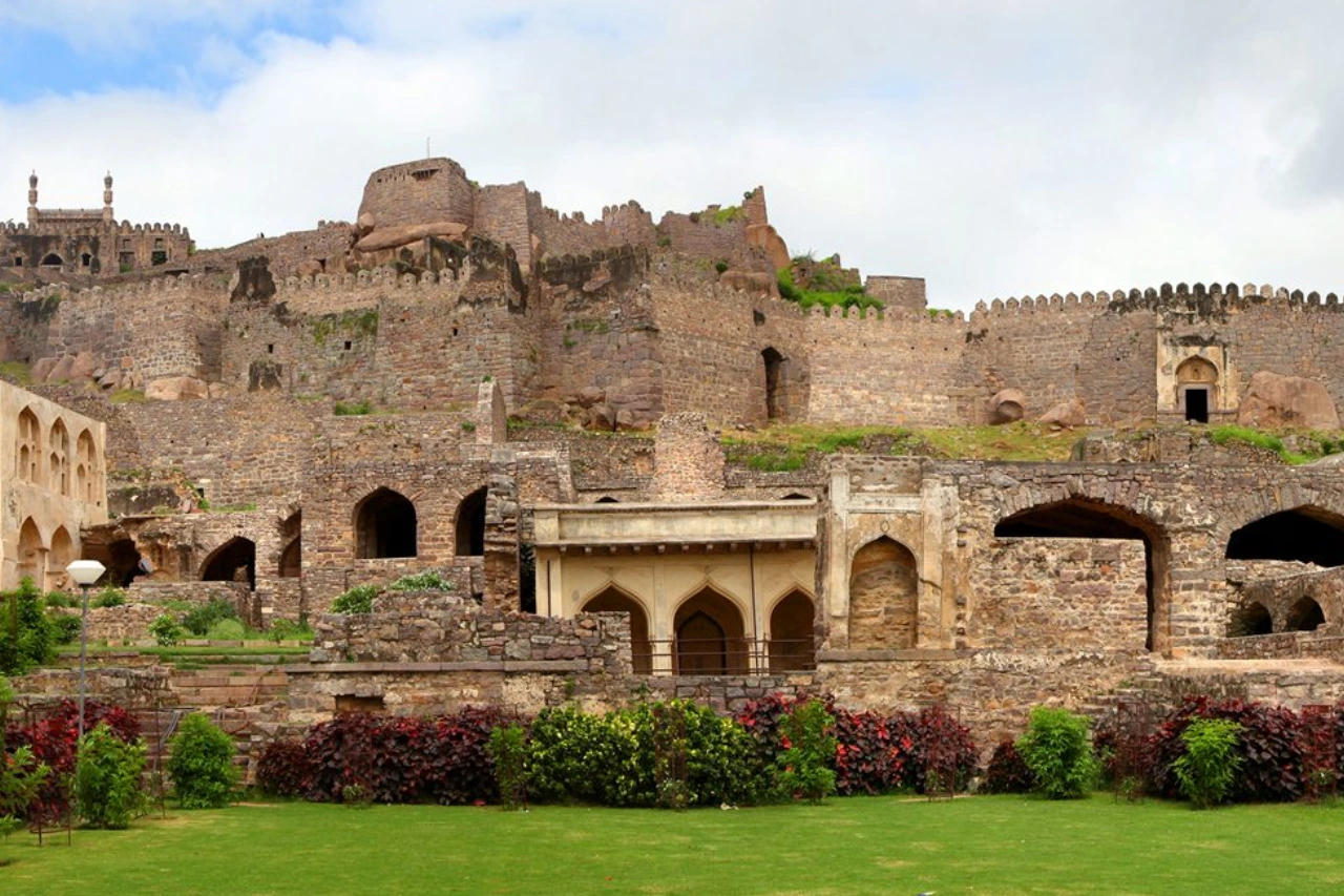 Ultimate Guide to Staying in Madhapur Hyderabad - IRA by Orchid