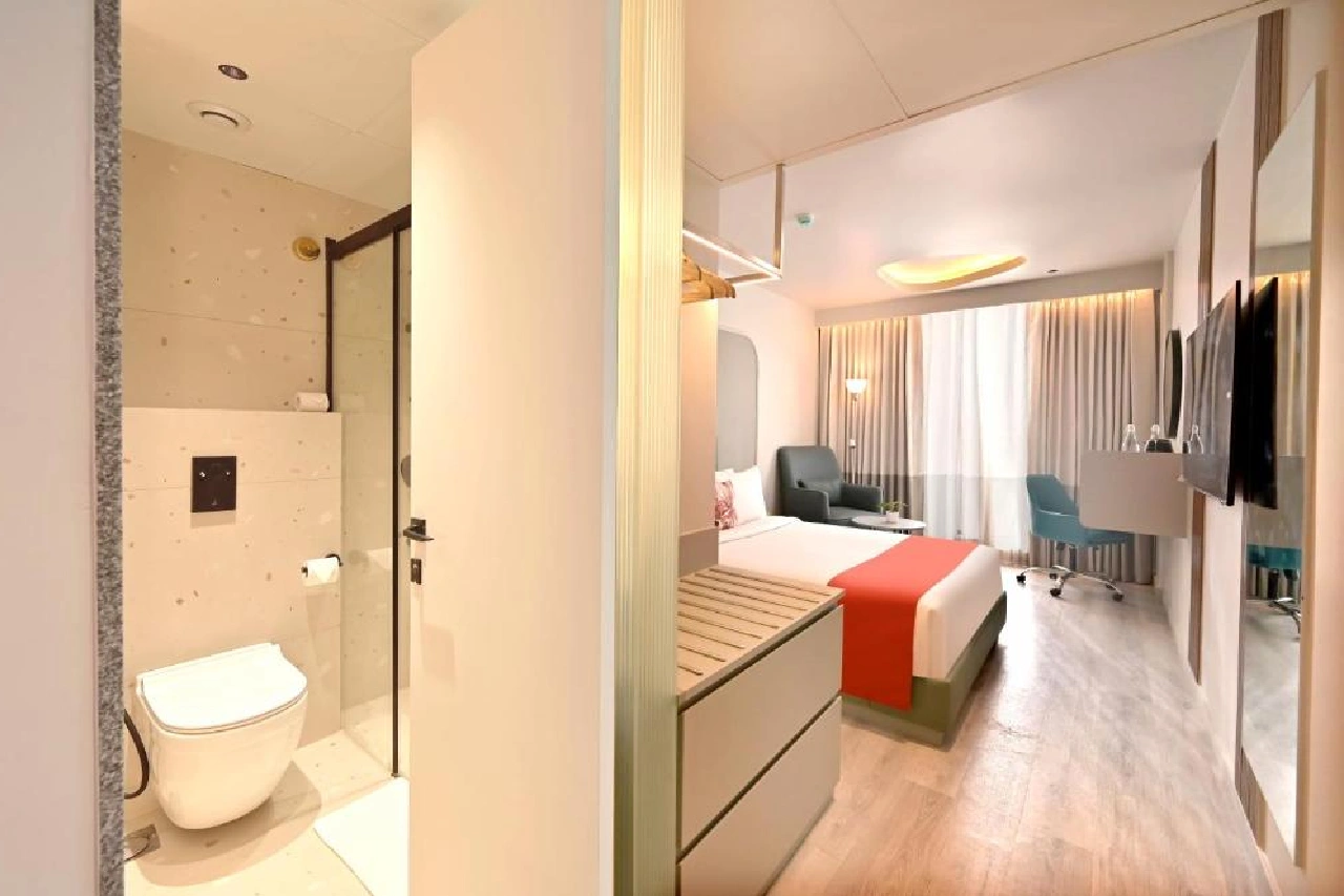 Ultimate Guide to Staying in Madhapur Hyderabad - IRA by Orchid