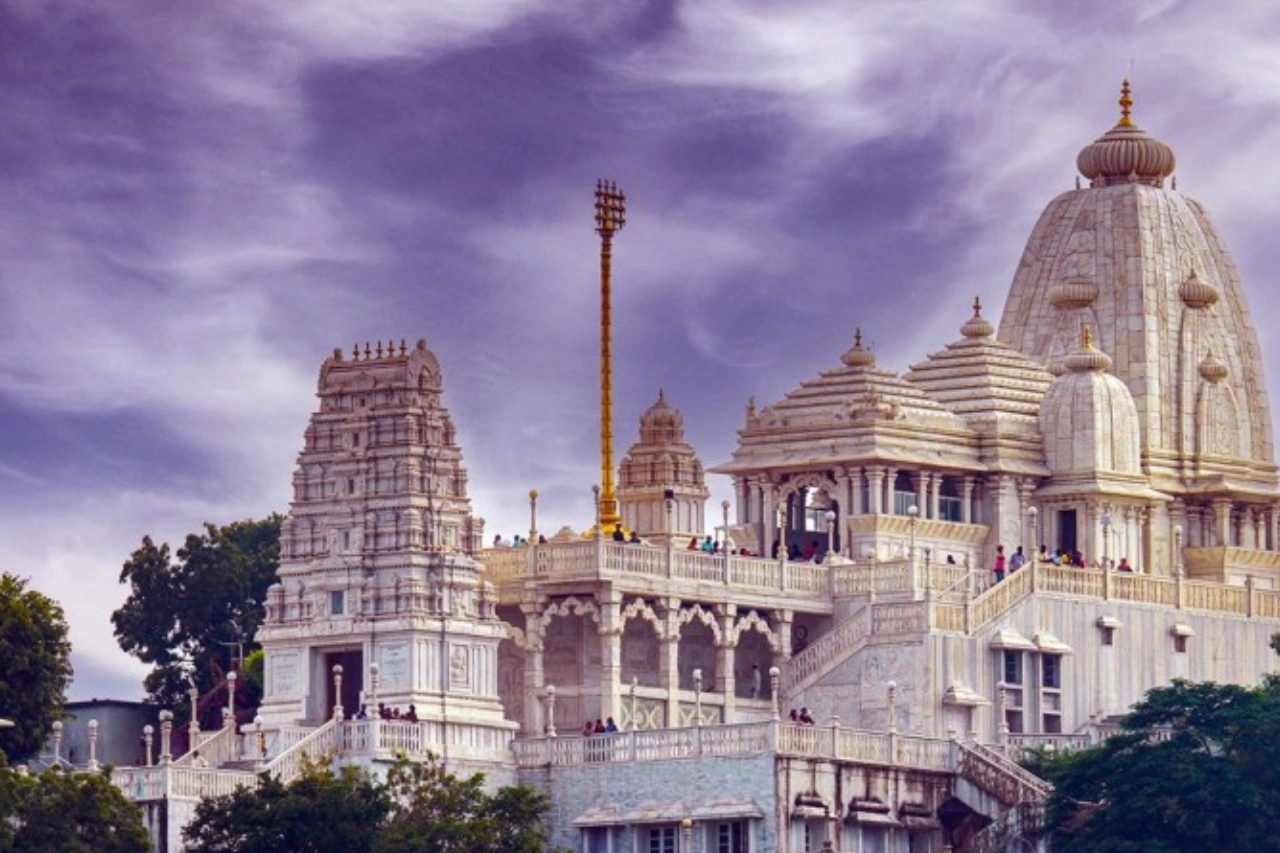 Best Hotel in Madhapur - IRA by Orchid