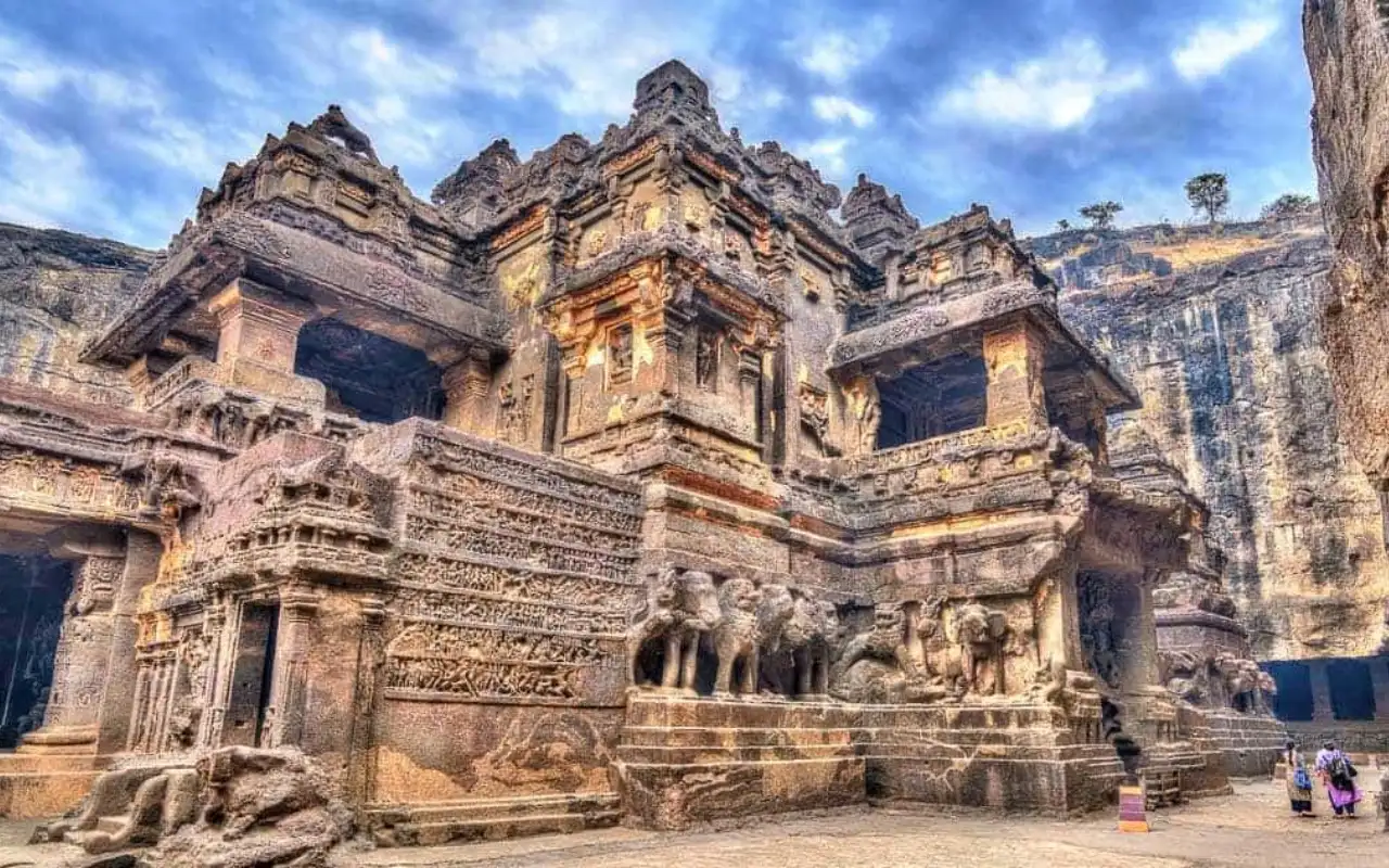 Ajanta and Ellora itinerary caves