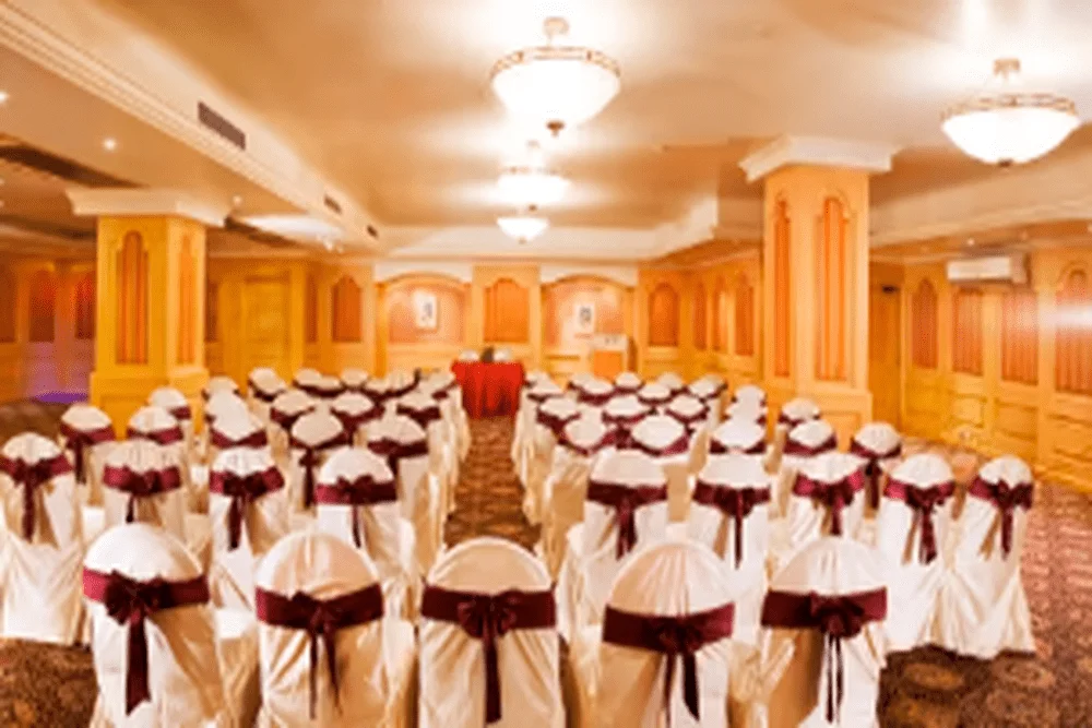 Hotels Near Mumbai International Airport with luxury banquet décor