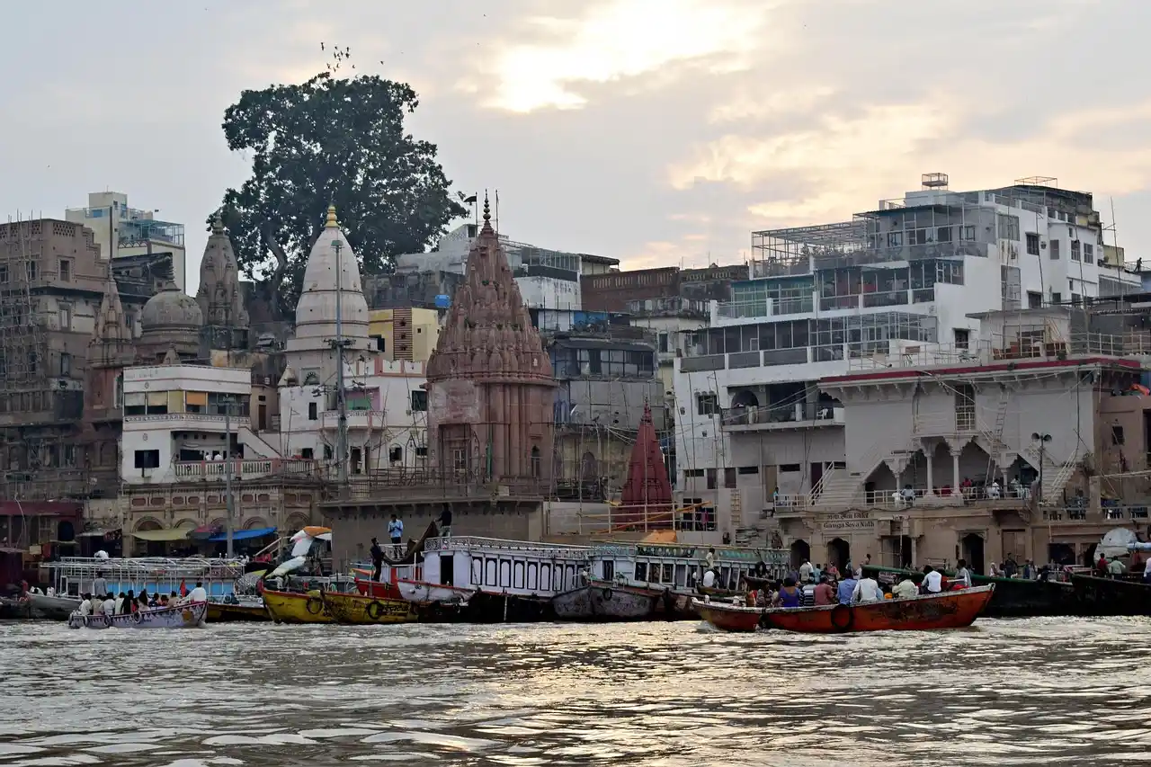 Saryu Ghat Ayodhya | Relaxing Riverfront Experience Saryu Ghat – Scenic Riverside Spot in Ayodhya for Visitors